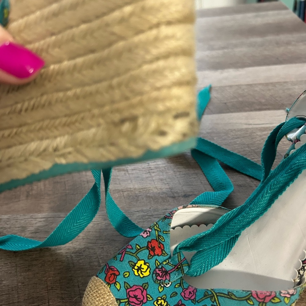 Betsey Johnson Teal Floral Espadrilles - Picture 3 of 7